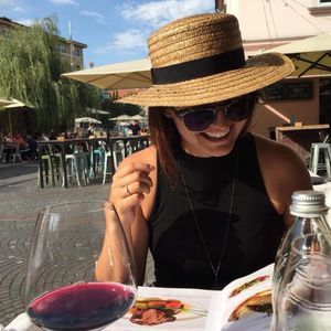 Meet your Posher, Sasha